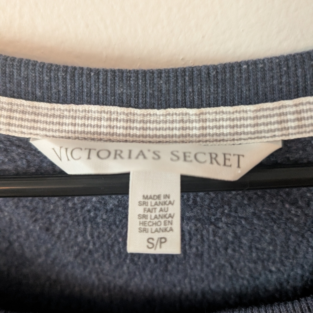 3 For $12 Clearance Victoria's Secret PINK Womens Cotton Sweatshirt - Picture 2 of 5